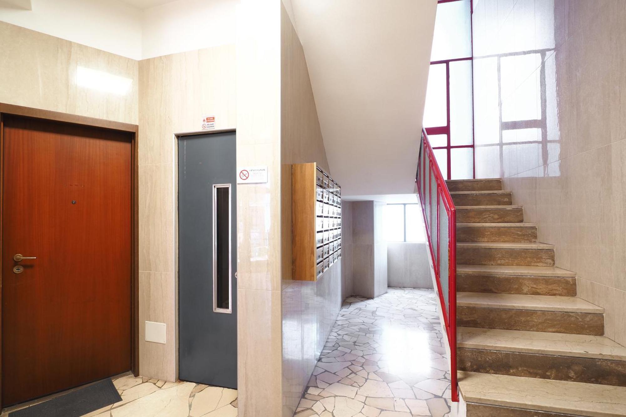 Mila Lux Lodi Apartment Milan Luaran gambar